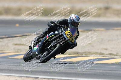 media/Apr-20-2025-CVMA (Sun) [[39090e8767]]/Race 11-500-350 Supersport (Holeshot)/
